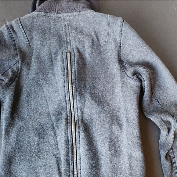 Lululemon Grey Thick Jacket - Picture 7 of 11